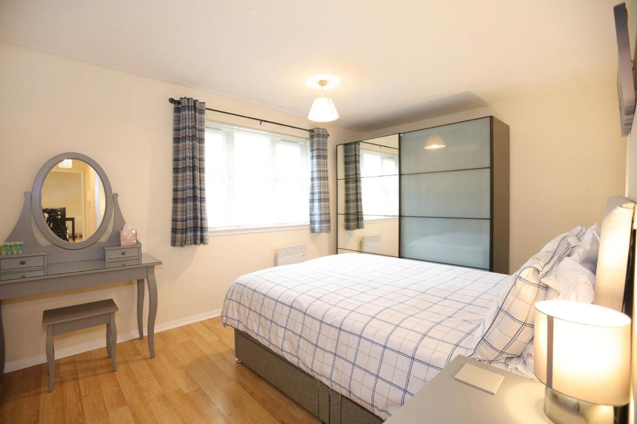 Edinburgh Palace Apartment Bagian luar foto