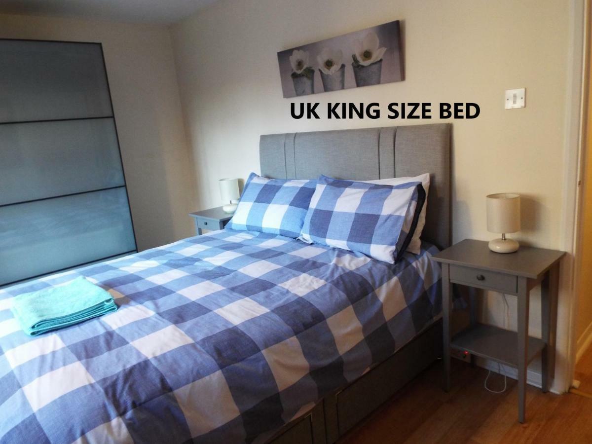 Edinburgh Palace Apartment Bagian luar foto